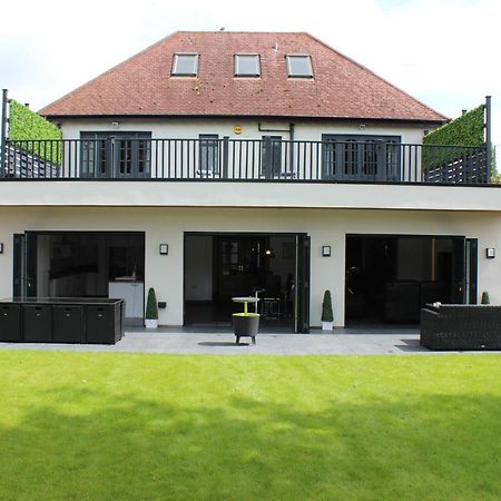 Modern Spacious House - Sleeps 16, Free Parking, Sun Terrace Nuneaton Kültér fotó