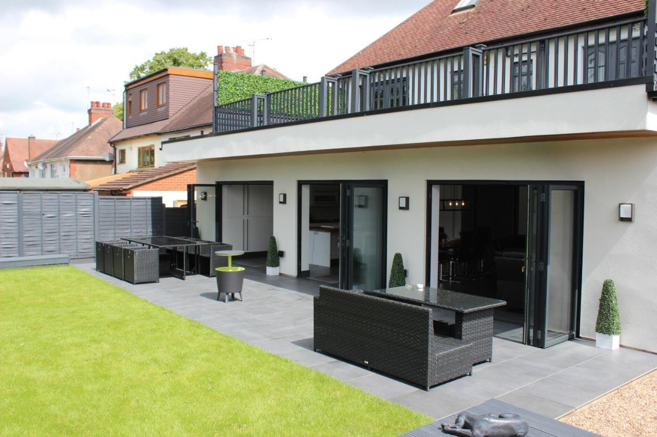 Modern Spacious House - Sleeps 16, Free Parking, Sun Terrace Nuneaton Kültér fotó